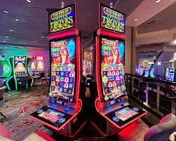 Zumo99 တိုက်ရိုက်ကာစီနို Mobile APP ဖြင့် Live Baccarat ကစားနေသောမြင်ကွင်း